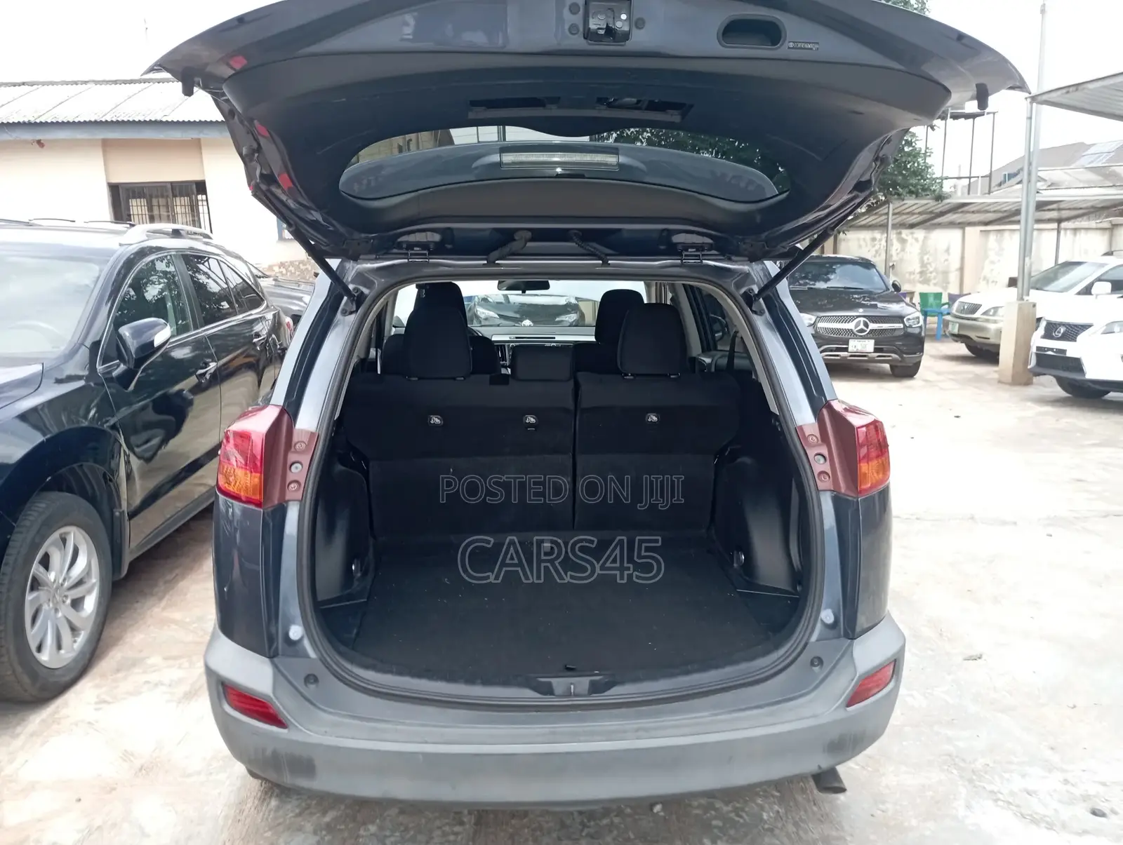 Toyota RAV4 2013 Blue