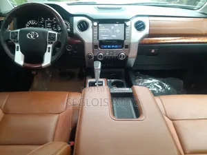Toyota Tundra 2020 White