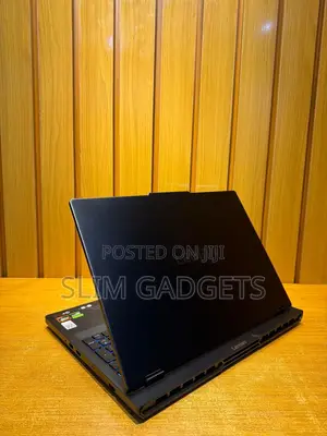Laptop Lenovo Legion 5 32GB AMD Ryzen 7 SSD 1T