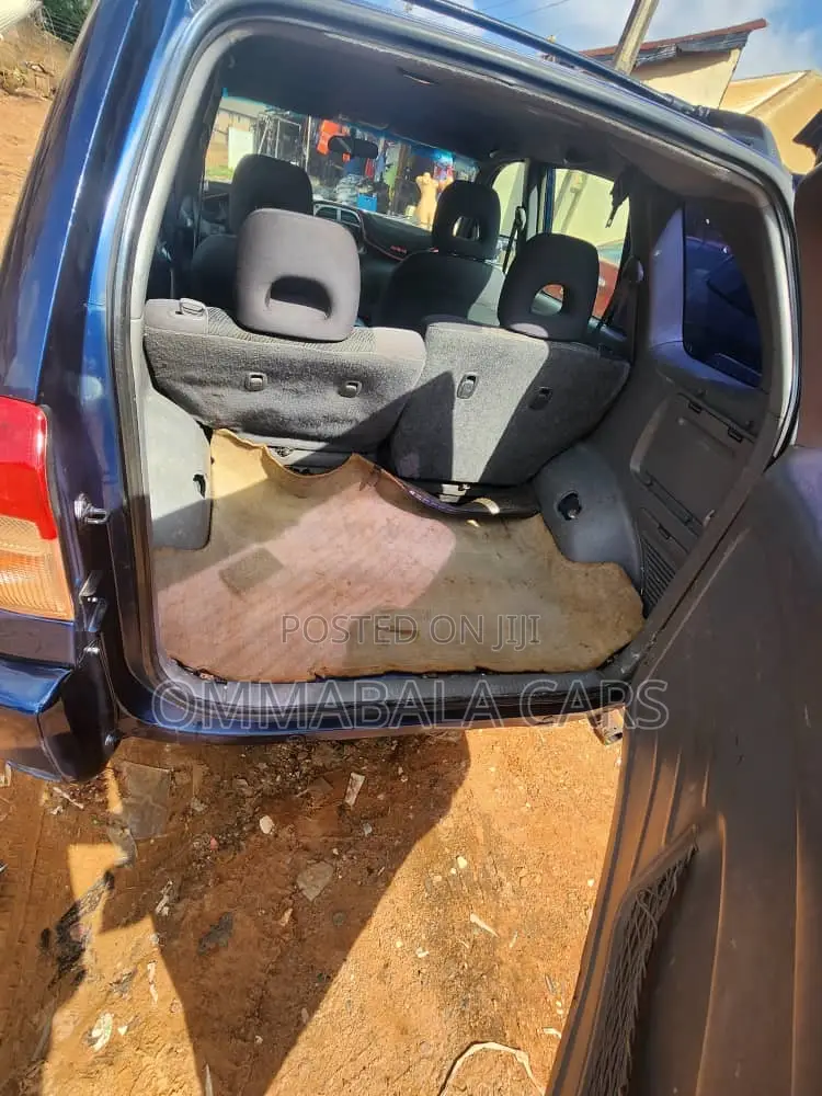 Toyota RAV4 Automatic 2004 Blue