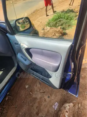 Toyota RAV4 Automatic 2004 Blue