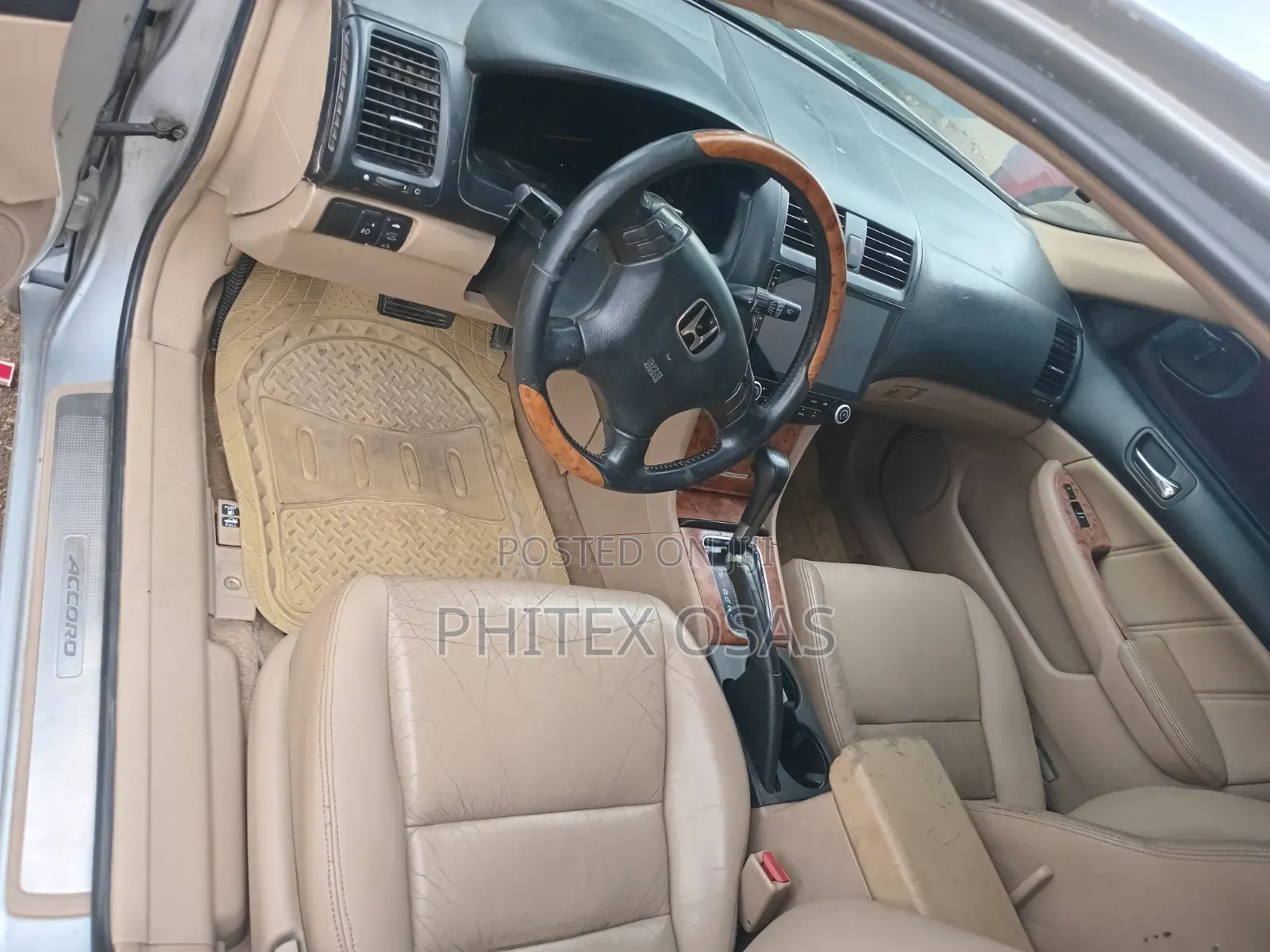 Honda Accord 2003 Silver