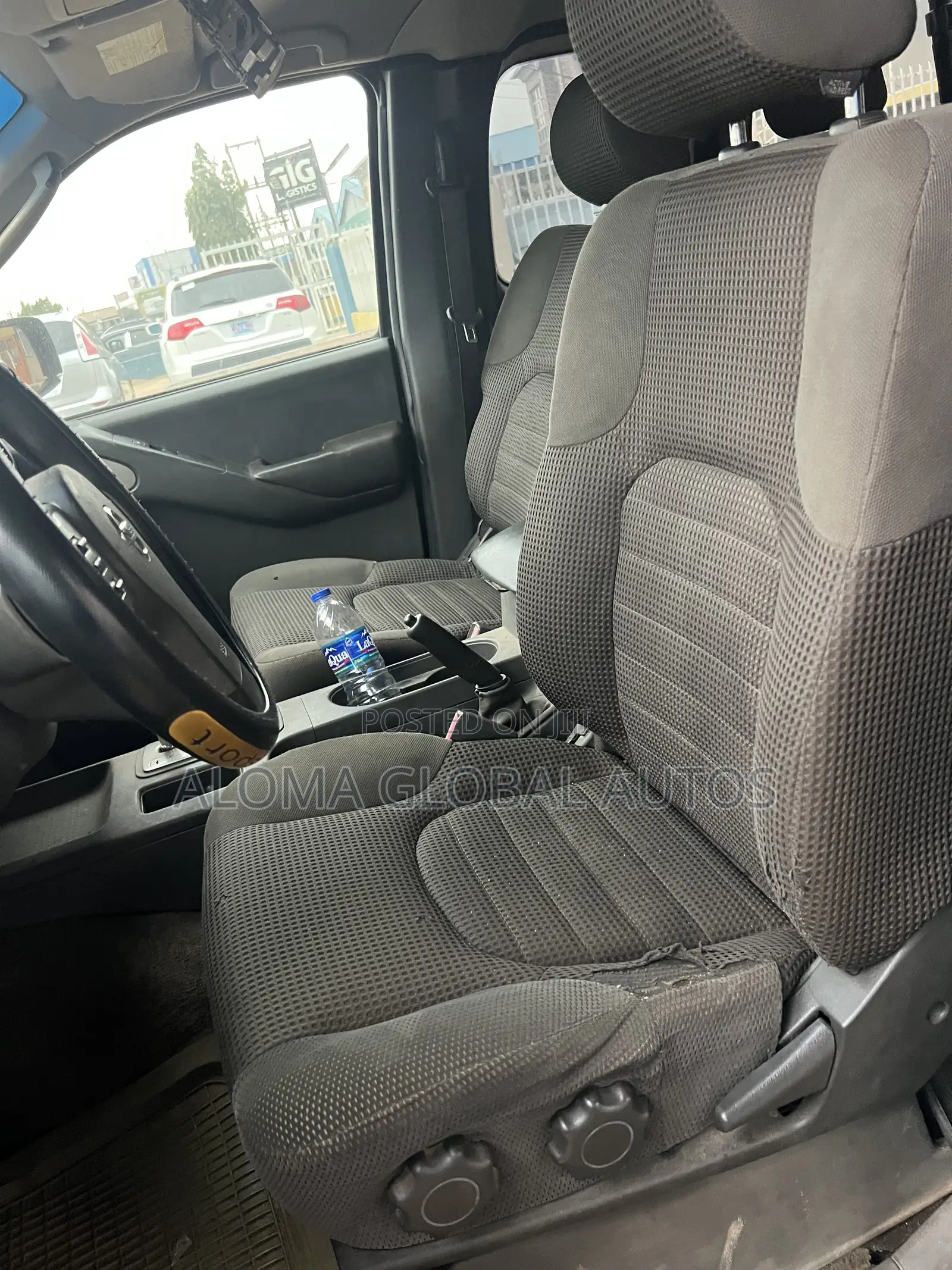 Nissan Frontier Automatic 2005 Black