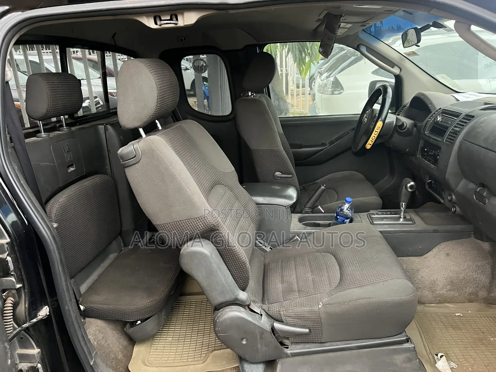 Nissan Frontier Automatic 2005 Black