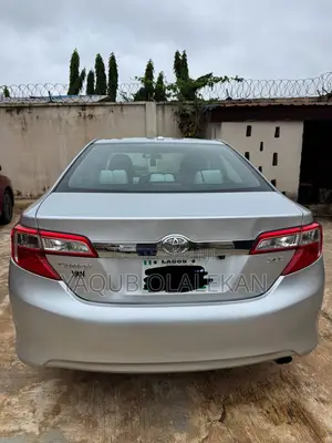 Toyota Camry 2012 Silver