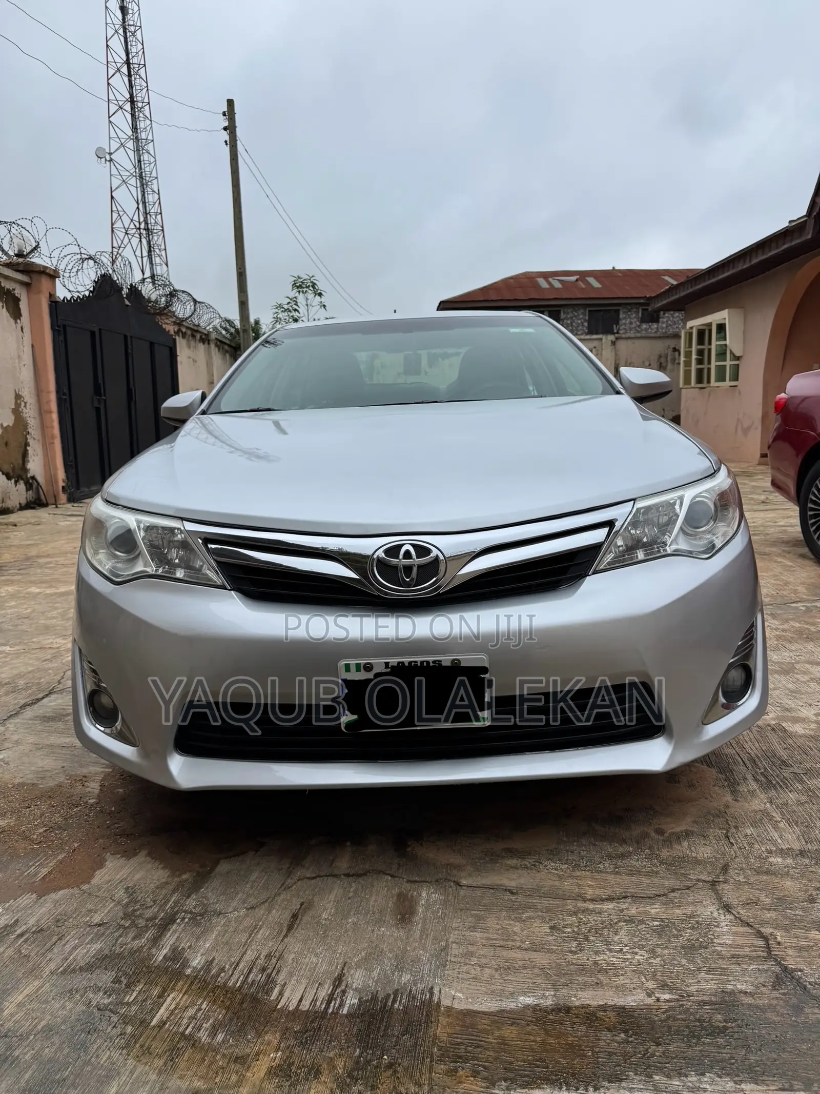 Toyota Camry 2012 Silver