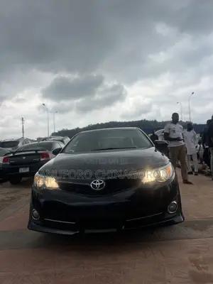 Toyota Camry 2014 Teal