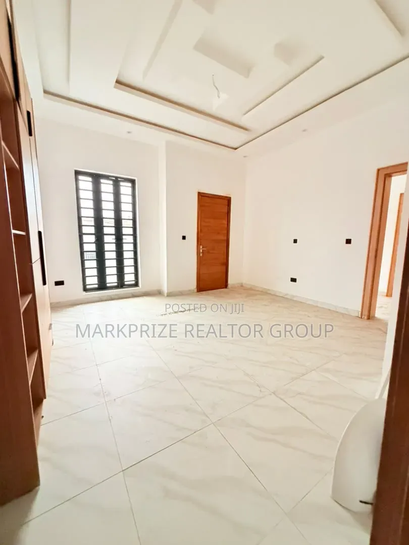 4bdrm Duplex in Magodo Gra Phase 1 for sale