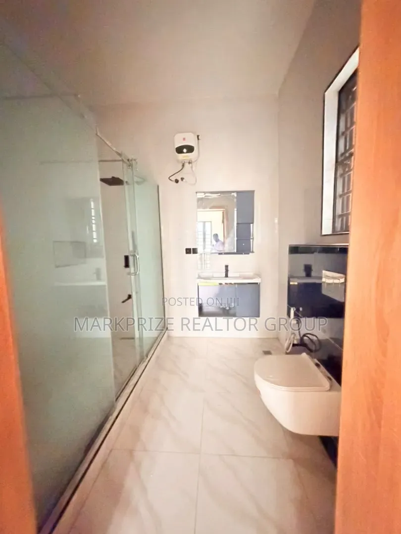 4bdrm Duplex in Magodo Gra Phase 1 for sale