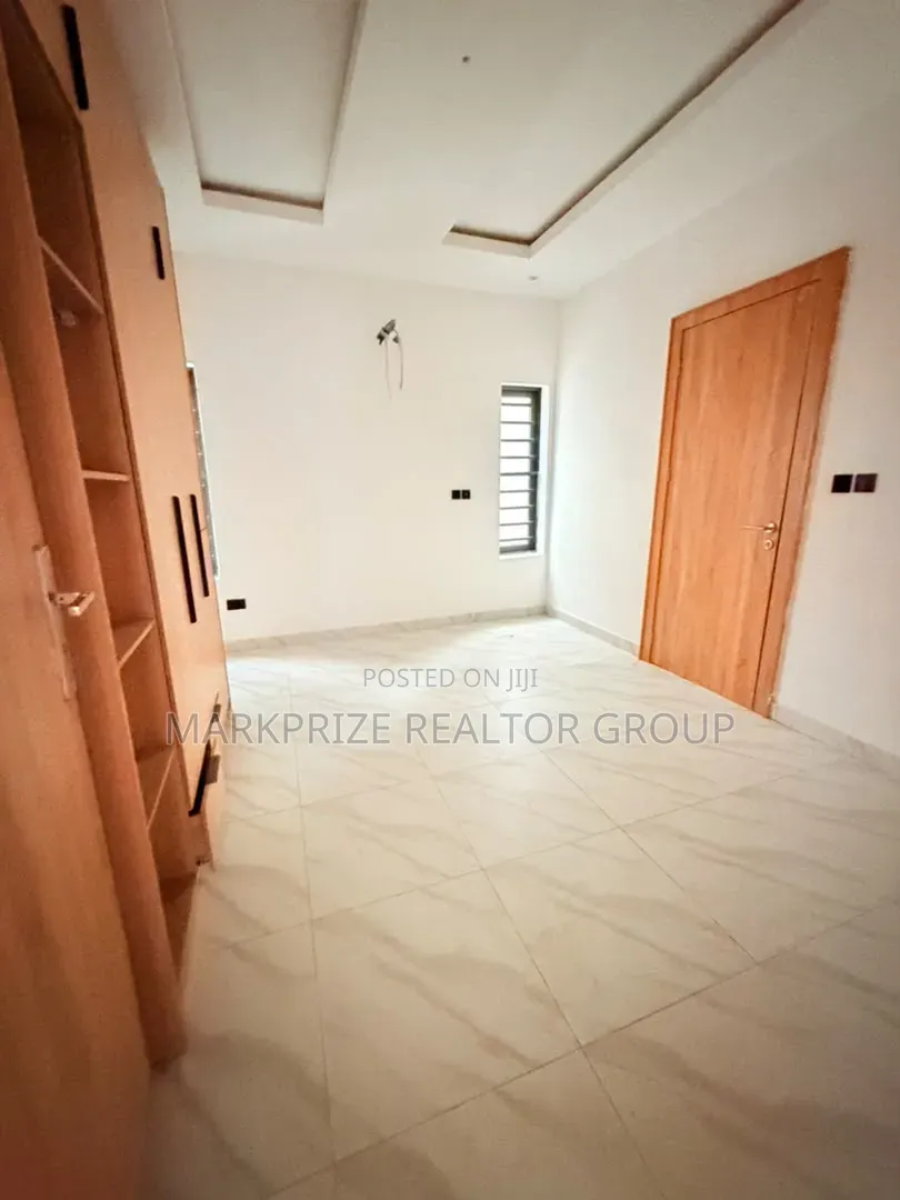 4bdrm Duplex in Magodo Gra Phase 1 for sale