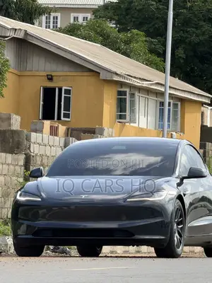 Tesla Model 3 Performance AWD 2024 Gray