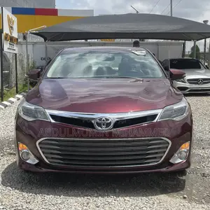 Toyota Avalon XLE 4dr Sedan (3.5L 6cyl 6A) 2014 Maroon