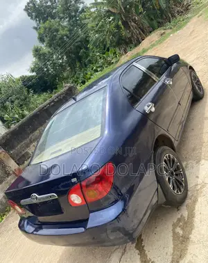 Toyota Corolla 2004 Blue