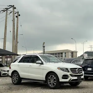 Mercedes-Benz GLE-Class GLE 350d 4MATIC 2016 White