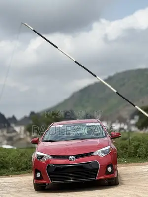 Toyota Corolla S 4dr Sedan (1.8L 4cyl CVT) 2015 Red