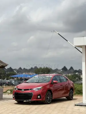 Toyota Corolla S 4dr Sedan (1.8L 4cyl CVT) 2015 Red
