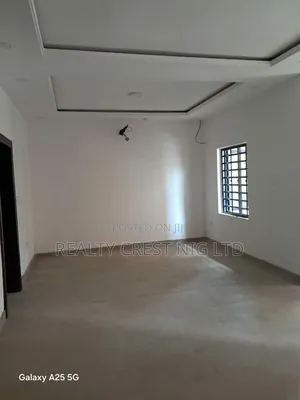 2bdrm Block of Flats in Opebi for rent