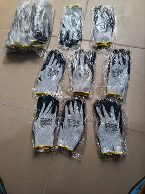 Durable Imported Anti Cut Hand Glove