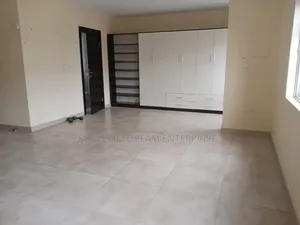 4bdrm Maisonette in Platinum Way Jakande for rent