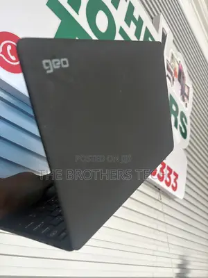 Laptop Geo Geobook 1E 4GB Intel Celeron SSD 60GB