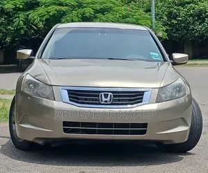 Honda Accord 2009 Gold