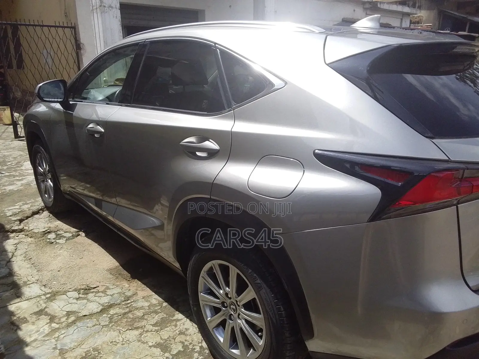 Lexus NX 2019 Silver