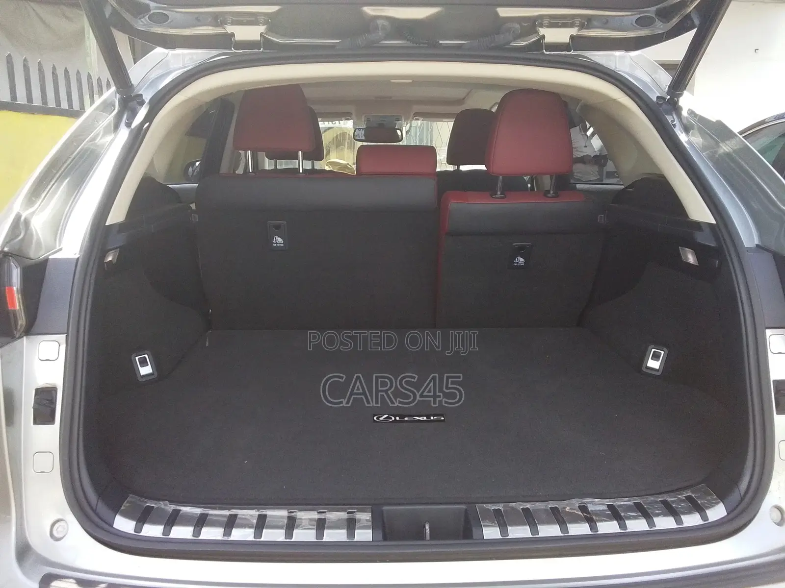 Lexus NX 2019 Silver