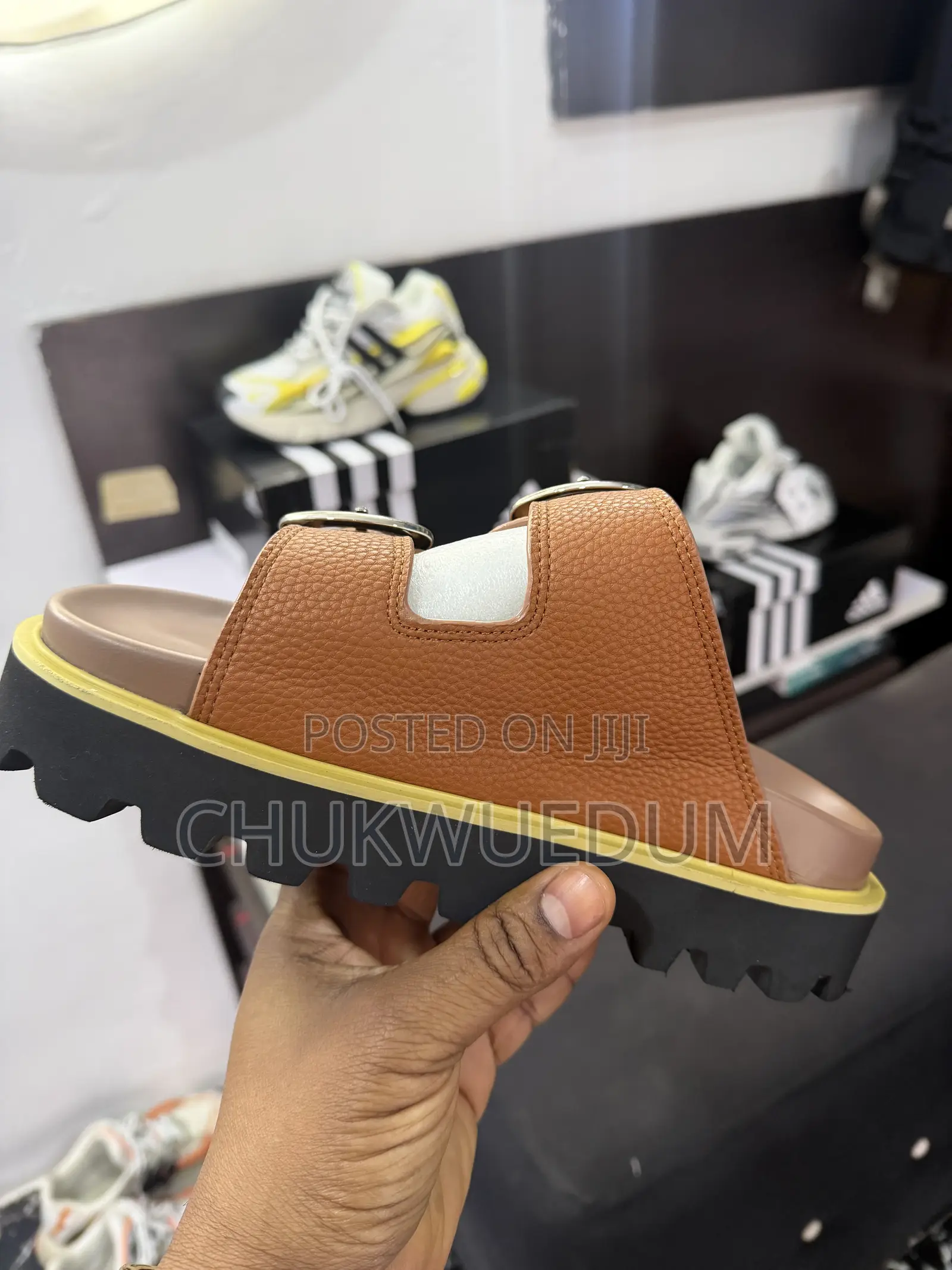 Sandals/Slippers