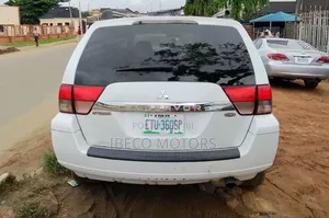 Mitsubishi Endeavor SE 2010 White