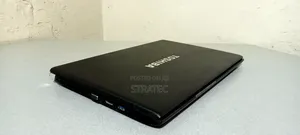 Laptop Toshiba Tecra R950 4GB Intel Core i5 HDD 500GB