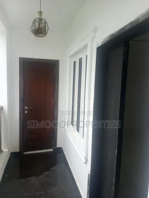 2bdrm Block of Flats in Royal Garden Estate, for rent