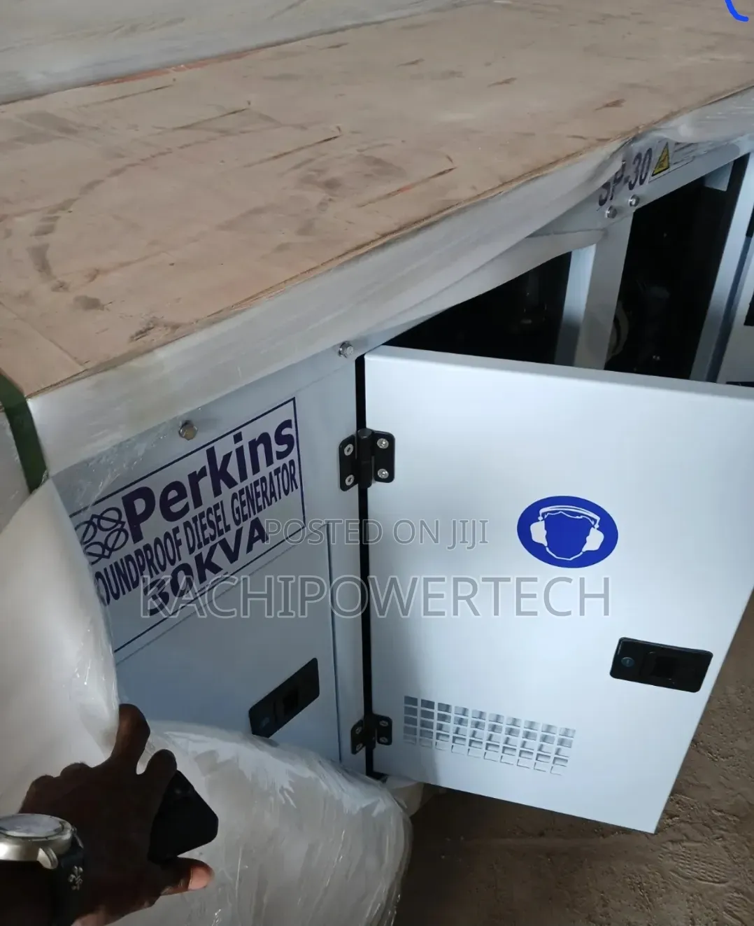 30kva Perkins Diesel Soundproof Generator