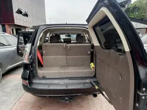 Lexus GX 460 2012 Black