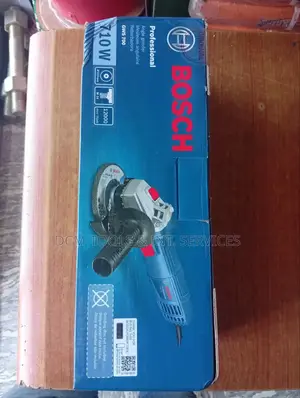 41⁄2" Bosch Angle Grinder