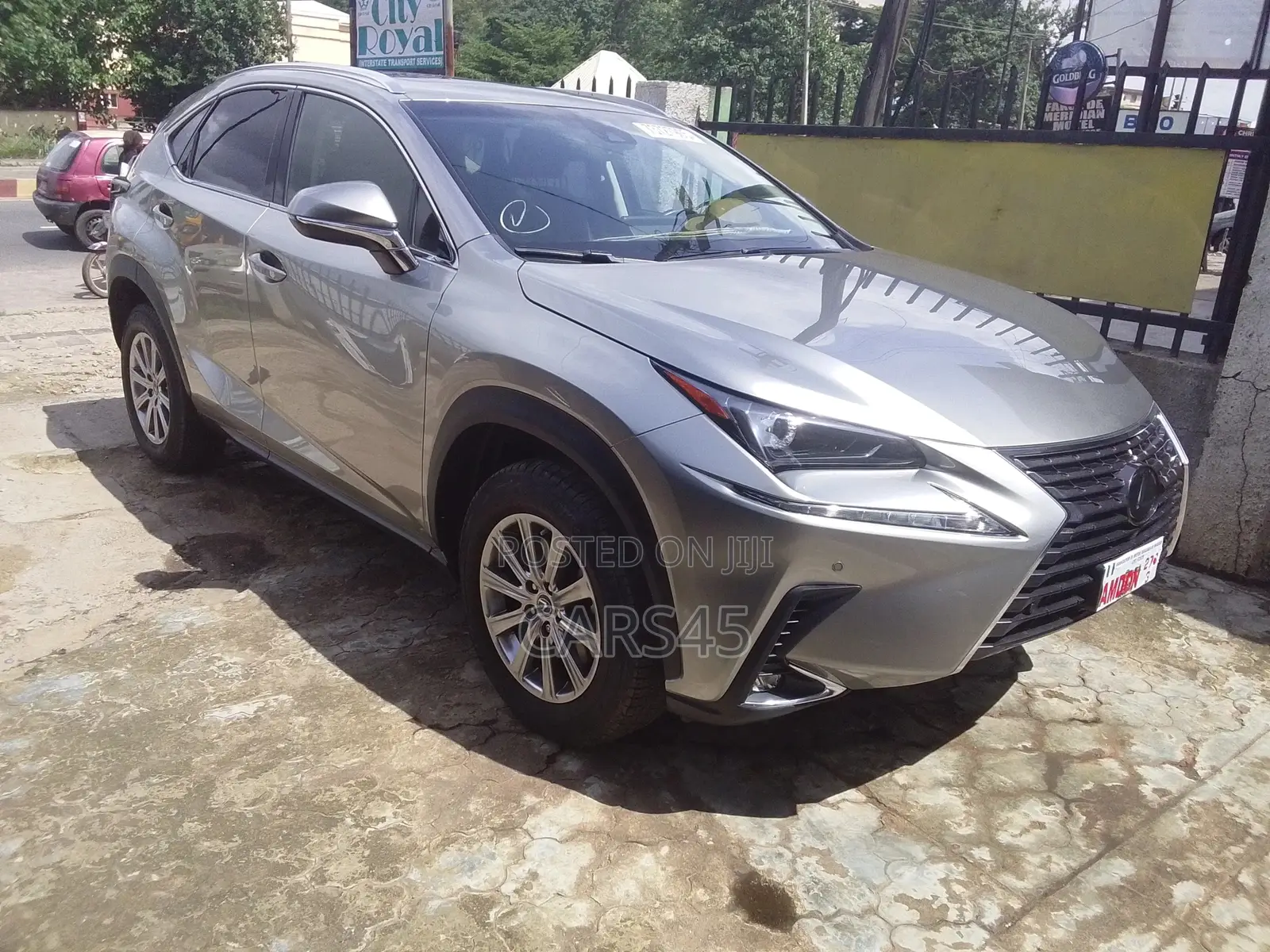 Lexus NX 2019 Silver
