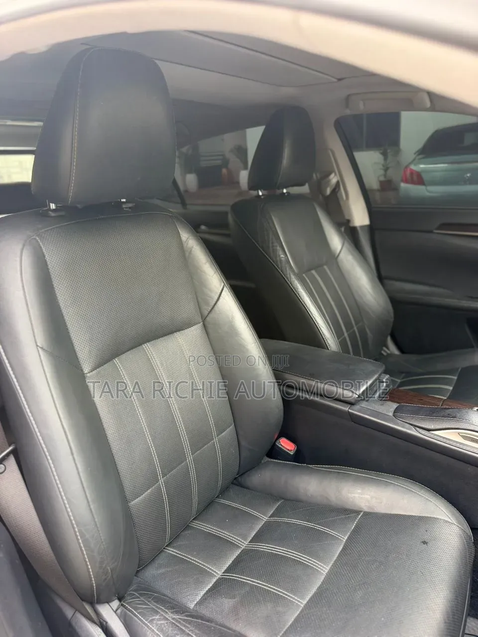 Lexus ES 2016 White