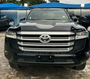 New Toyota Land Cruiser 2025 Black