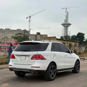 Mercedes-Benz GLE-Class 2016 White