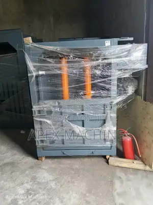 40 Ton Baling Machine