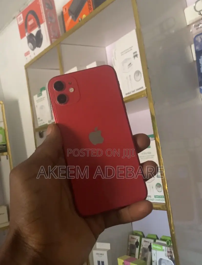 Apple iPhone 11 64 GB Red