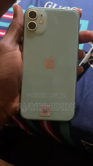 Apple iPhone 11 64 GB Purple