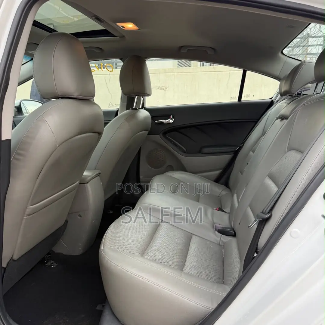 Kia Cerato 2013 White