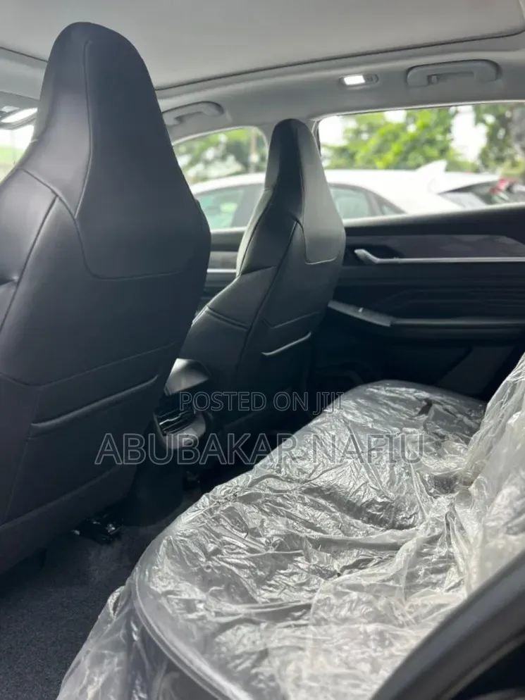 Dongfeng Rich 7 2025 Black