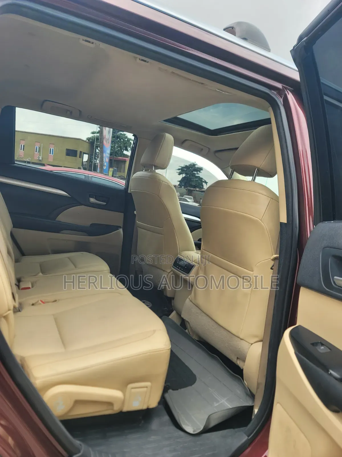 Toyota Highlander 2015 Red