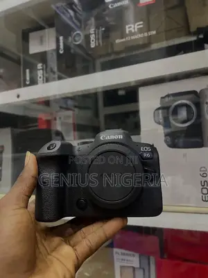 Canon Eos R6