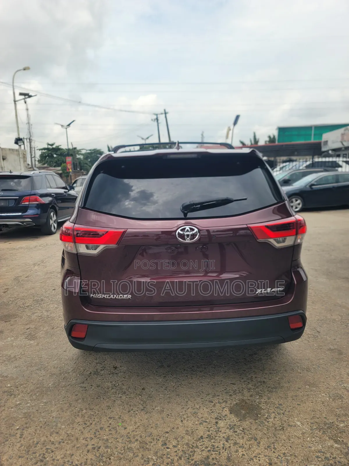 Toyota Highlander 2015 Red