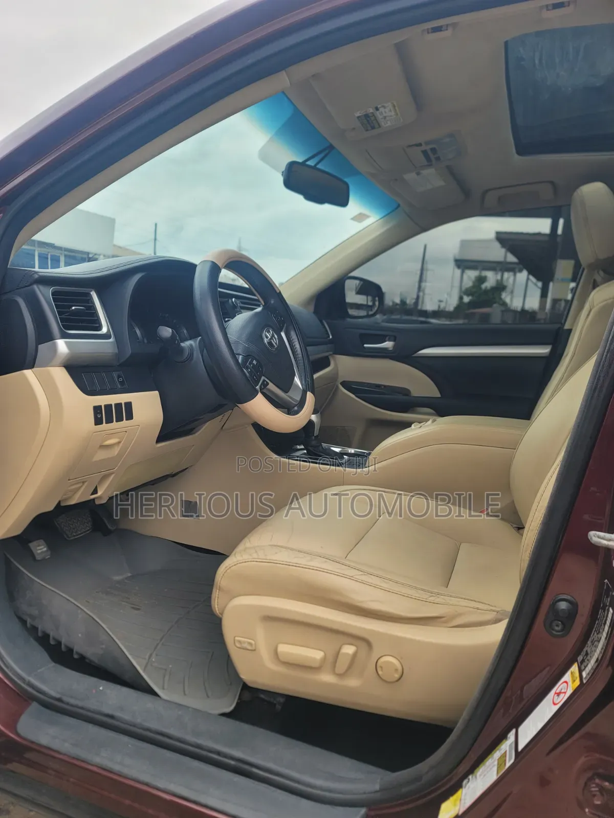 Toyota Highlander 2015 Red
