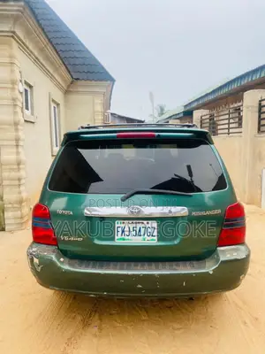 Toyota Highlander 2004 Green