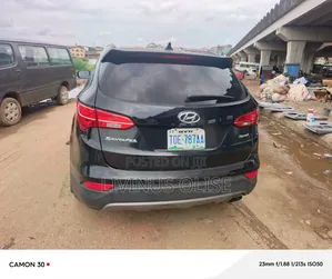 Hyundai Santa Fe 2015 Black