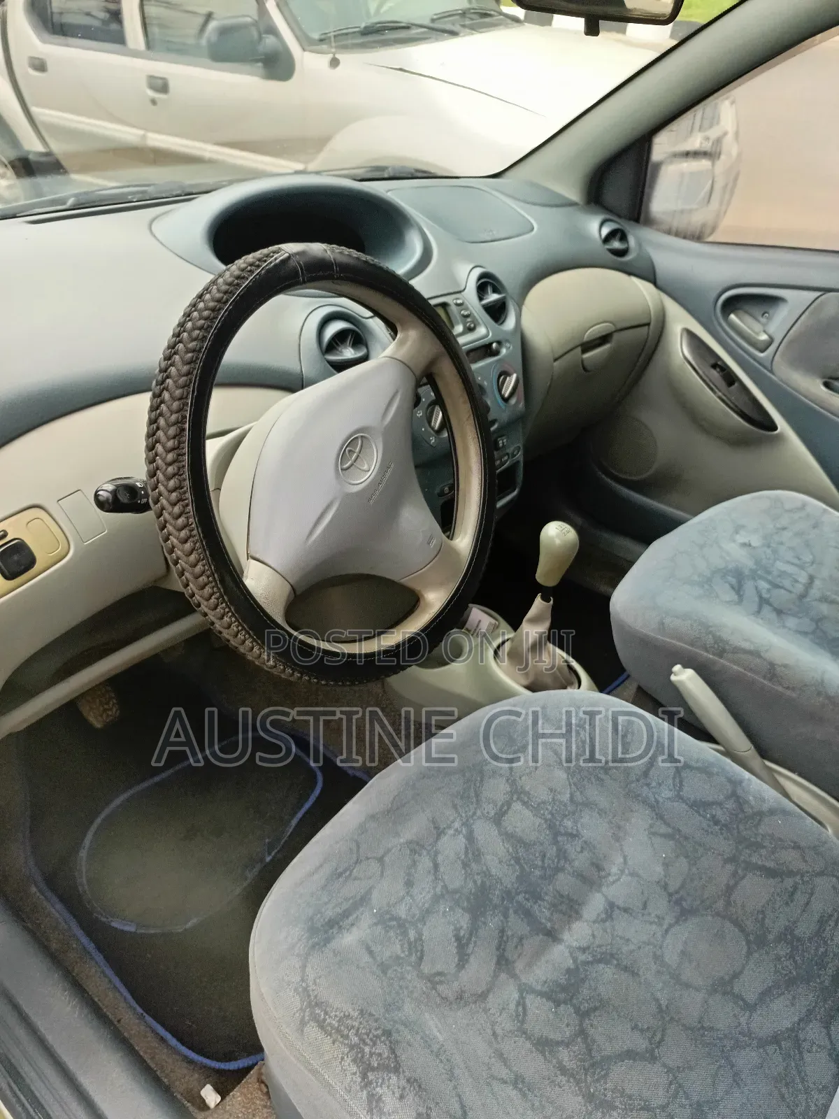 Toyota Yaris 2003